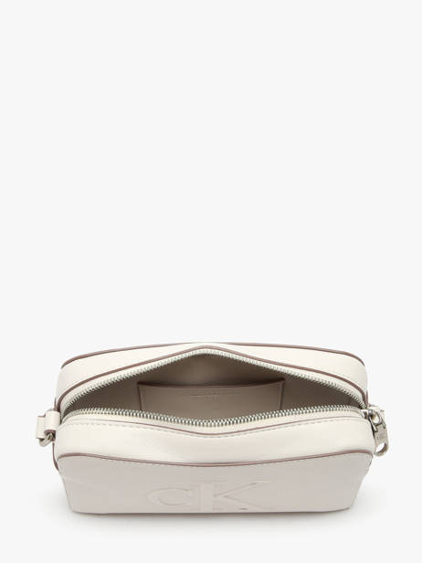 Sac Bandoulière Sculpted Calvin klein jeans Beige sculpted 4K3036G vue secondaire 3