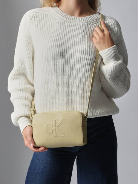 Sac Bandoulière Sculpted Calvin klein jeans Jaune sculpted 4K3036G vue secondaire 1