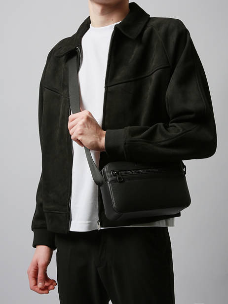 Sac Bandoulière Monogram Tommy hilfiger Noir monogram AM13837 vue secondaire 1